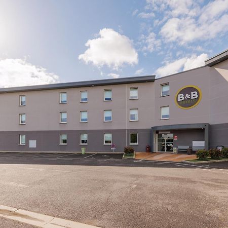 B&B Hotel Clermont-Ferrand Nord Риом Екстериор снимка
