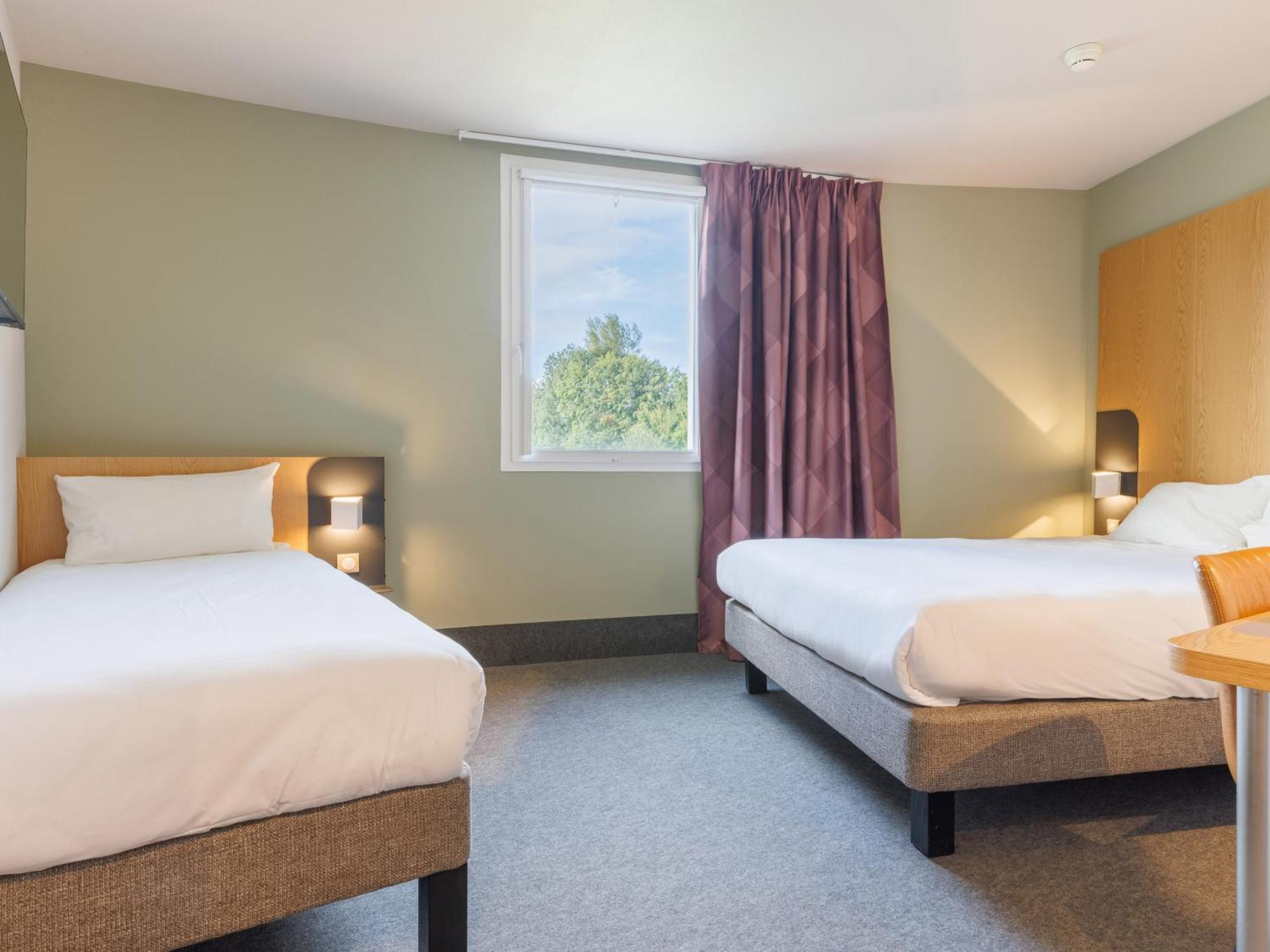 B&B Hotel Clermont-Ferrand Nord Риом Екстериор снимка